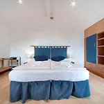 Luxury Domaso